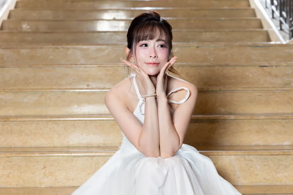 Trang chính thức Châu Tuyết Vân official