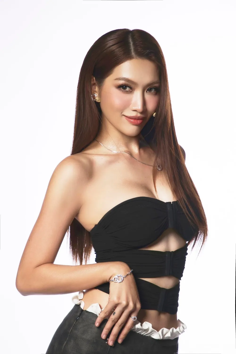 Hoạt động nổi bật của Diễn viên Chế Nguyễn Quỳnh Châu