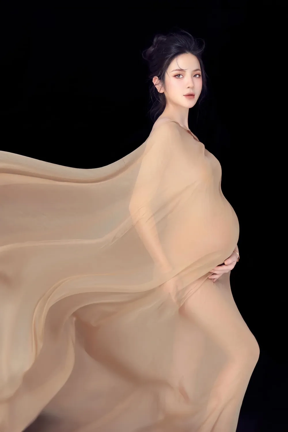 Tìm hiểu drama mới nhất Chu Thanh Huyền phốt