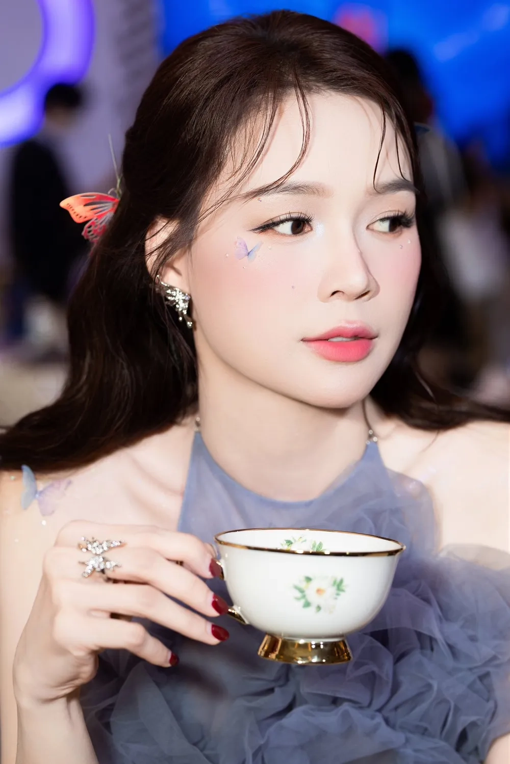 Khoảnh khắc đời thường của Sam diễn viên