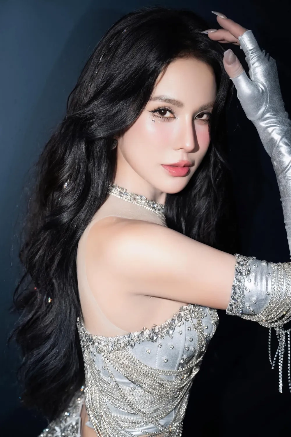 Cuộc sống đời thường qua Diệp Lâm Anh Instagram