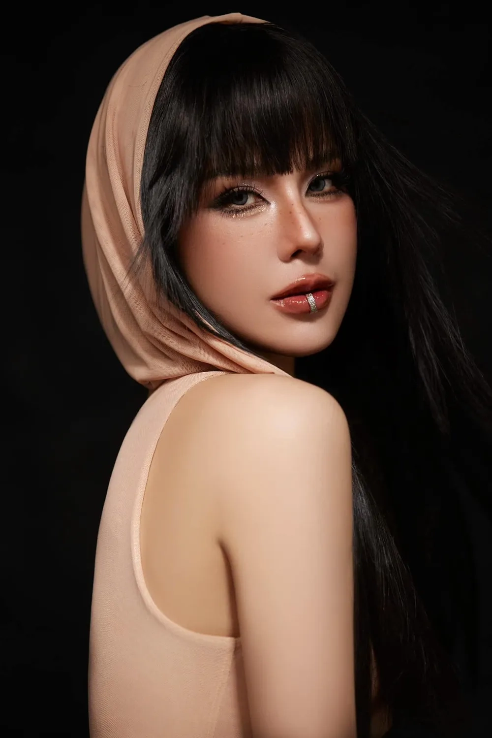 Tổng hợp ảnh Diệp Lâm Anh cực sang trọng và cá tính