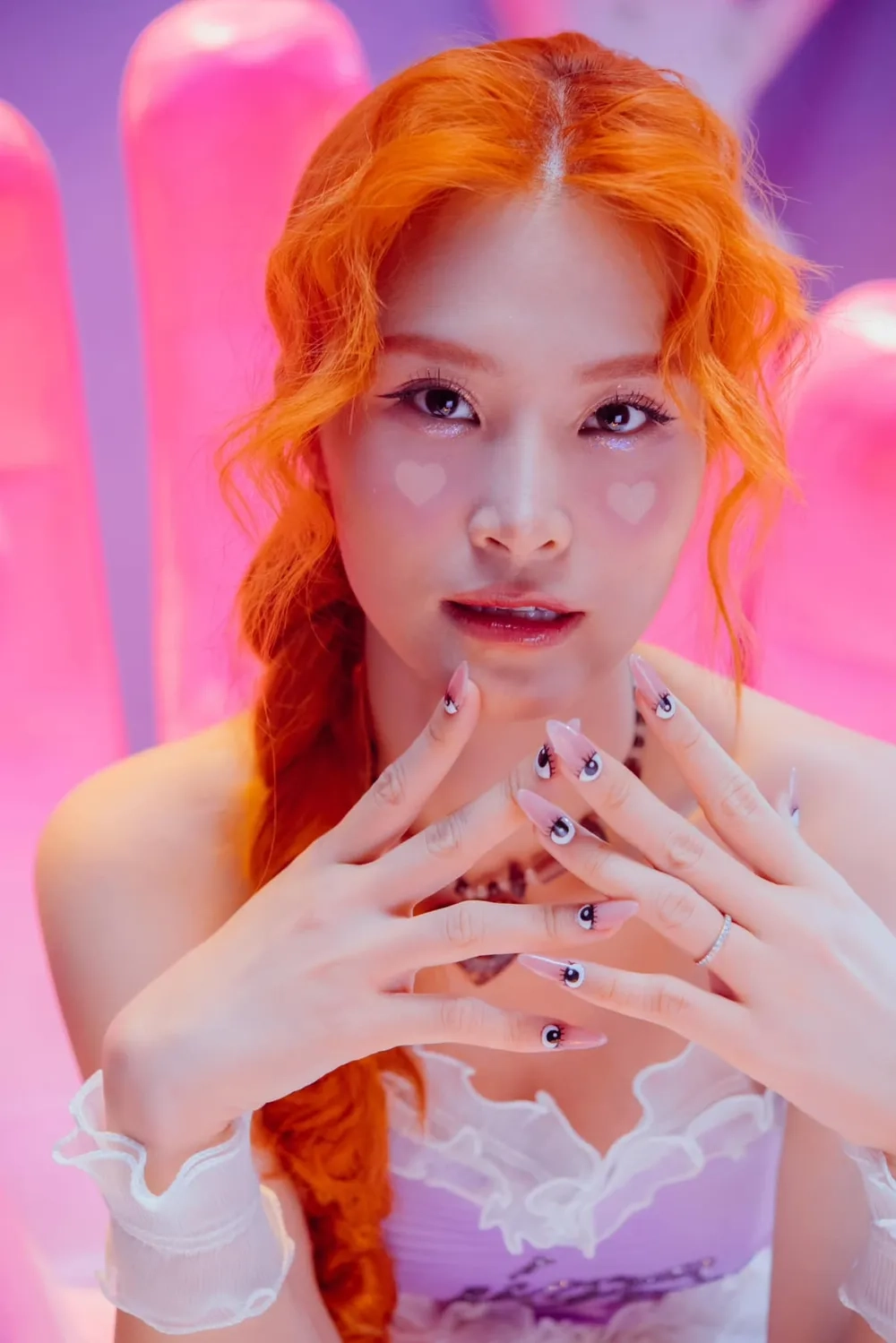 Chuyện tình nhiều cảm xúc trong Đông Nhi Vì ai vì anh