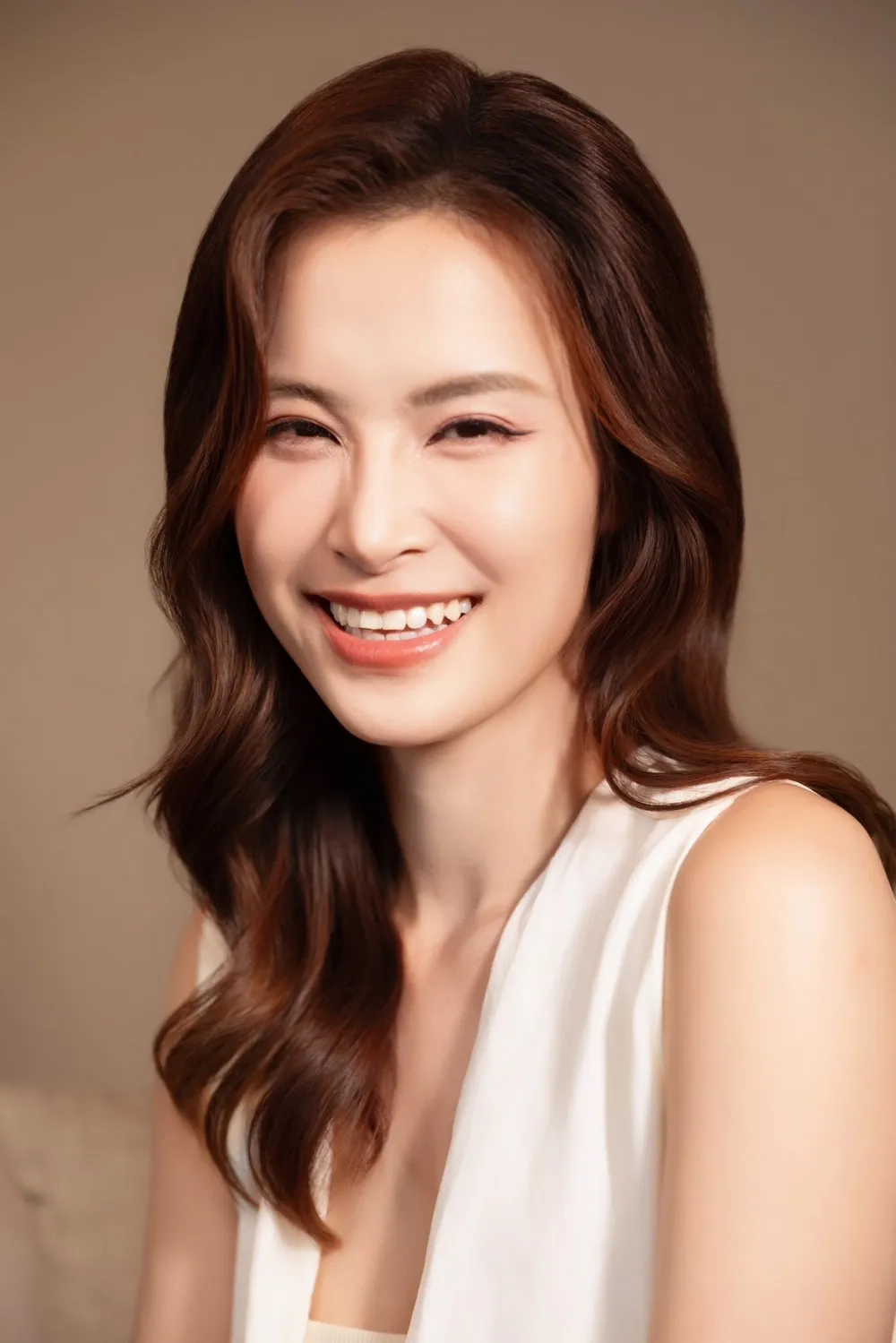 Thông tin đầy đủ về năm sinh Đông Nhi sinh năm mấy