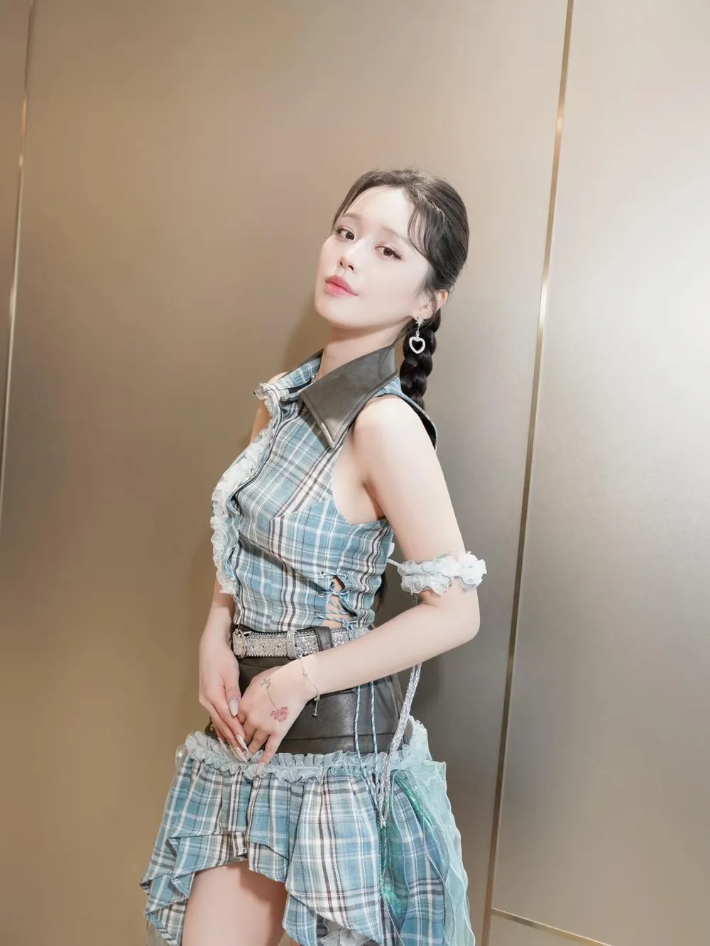 Giai điệu Hàn Việt hòa quyện Haru Haru Han Sara