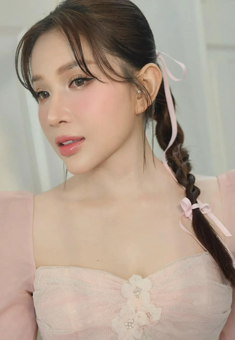 Một phiên bản khác của Khả Như Trần