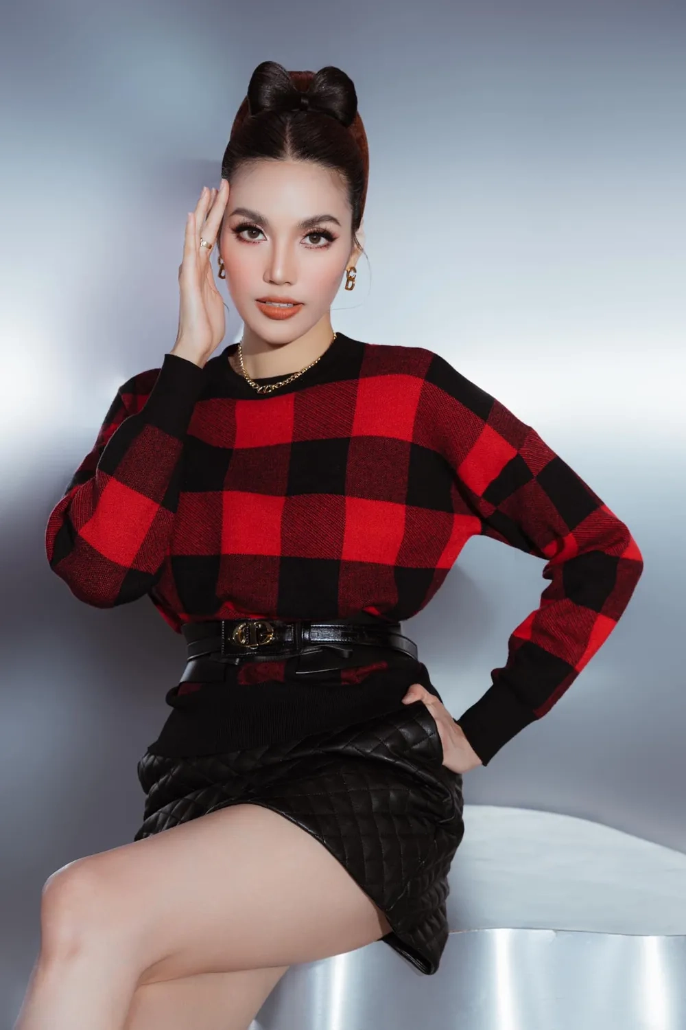 Phát âm tiếng Anh chuẩn chỉnh của Lan Khuê nói tiếng Anh