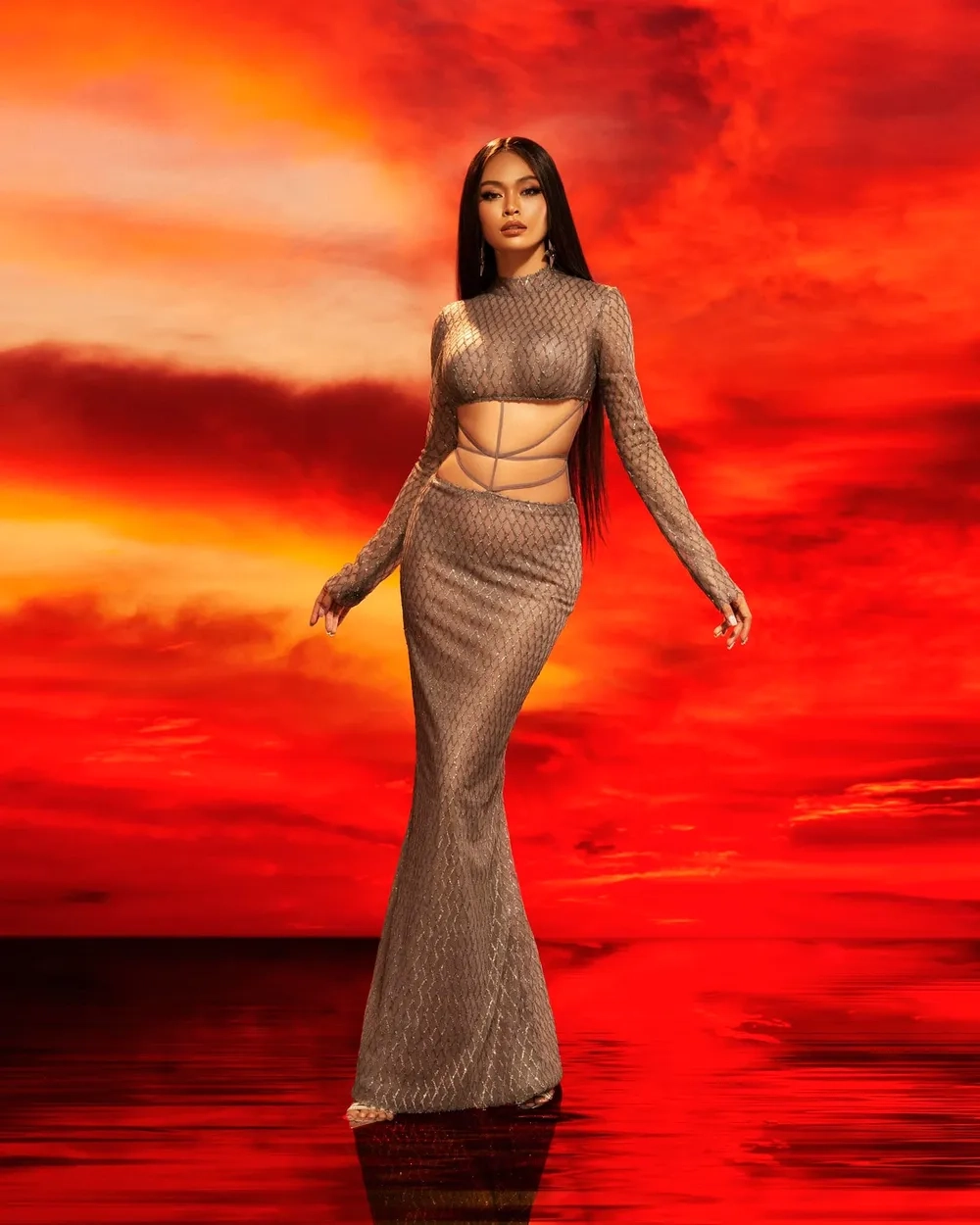 Khoảnh khắc hài hước Mâu Thủy bắt chuột