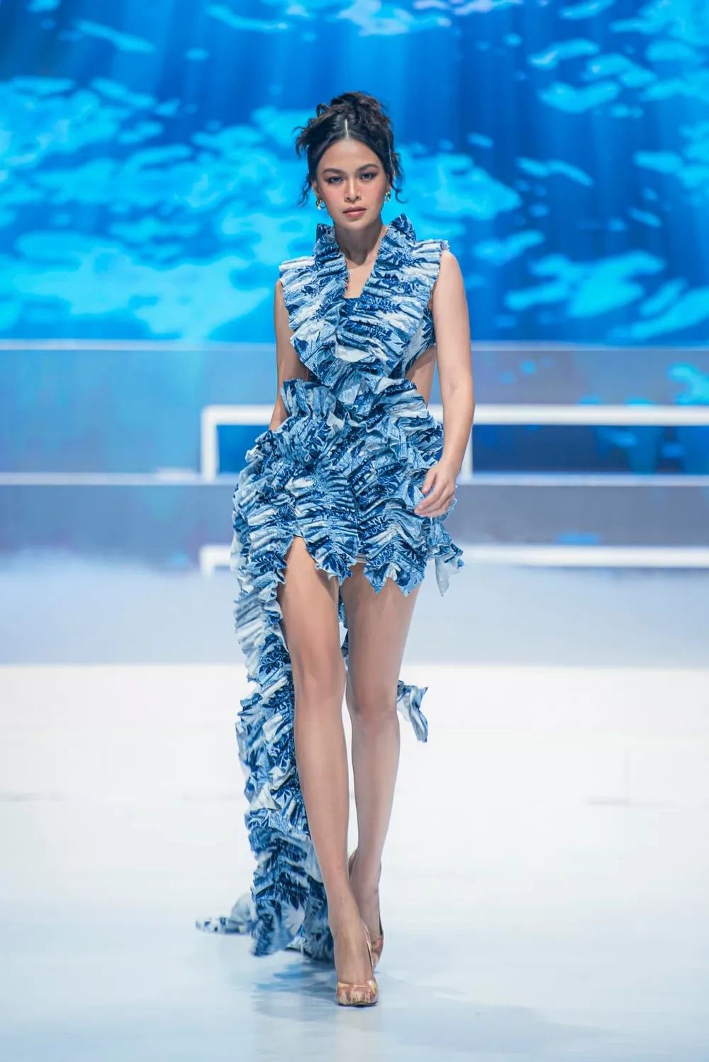 Lý lịch đầy đủ Mâu Thủy ngày sinh