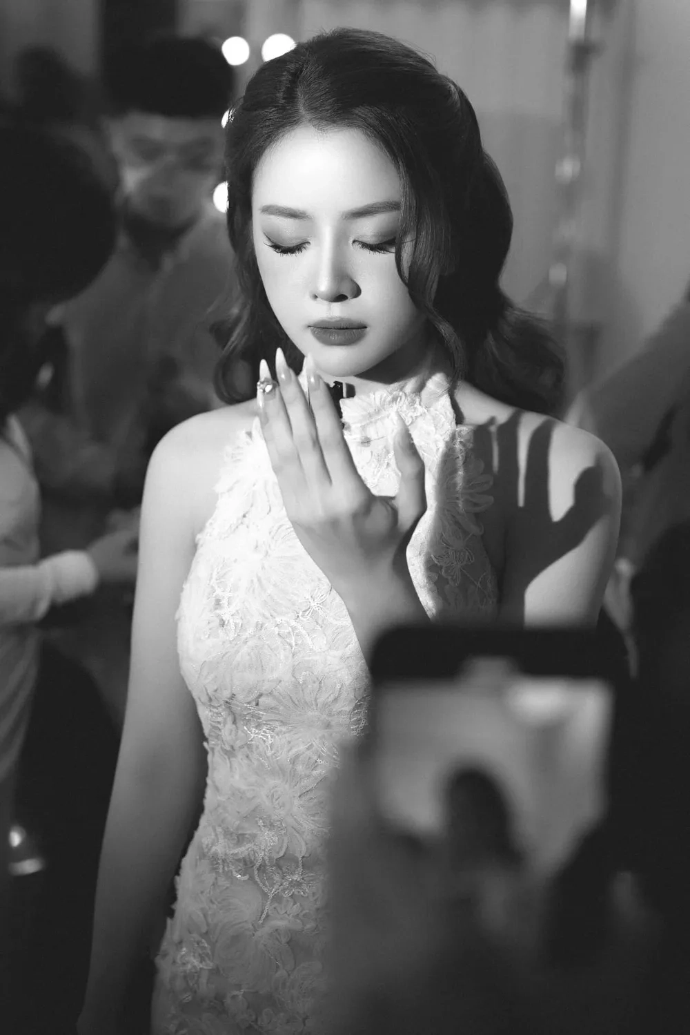 Biểu diễn cực cháy với DJ Mie đánh nhạc