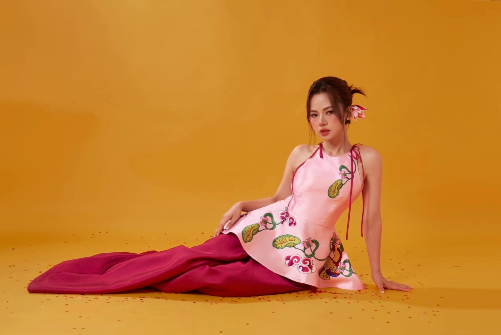 Thư giãn cuối tuần khi nghe Ngô Lan Hương