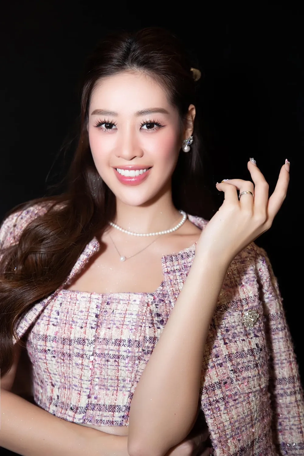 Chiêm ngưỡng ảnh Nguyễn Trần Khánh Vân đẹp không góc chết