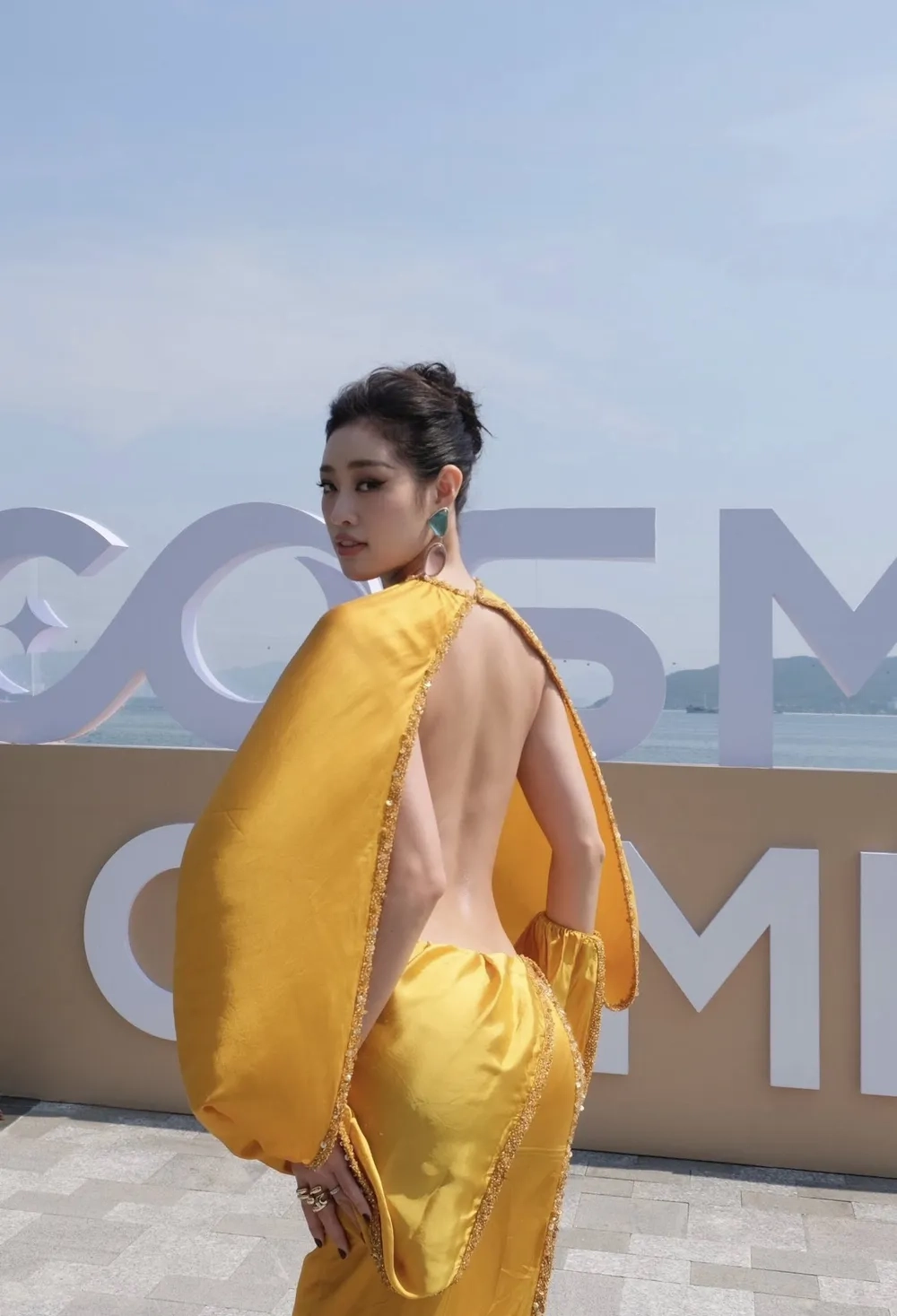 Gây bất ngờ với tài năng Nguyễn Trần Khánh Vân hát