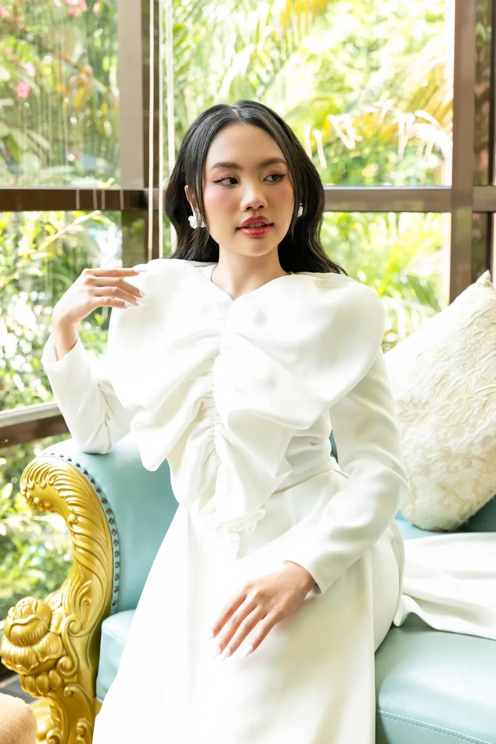 Bản tình ca dễ thương vũ trụ có anh Phương Mỹ Chi