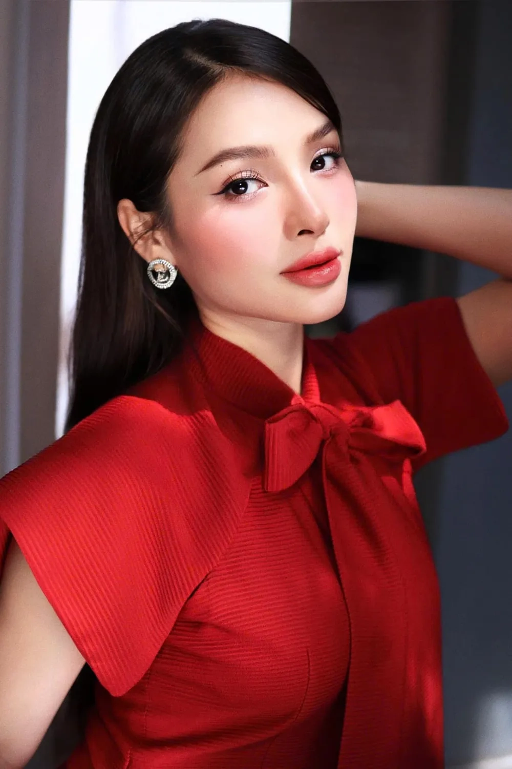 Câu chuyện tình cảm xúc động trong Tình yêu tìm lại Phương Trinh Jolie