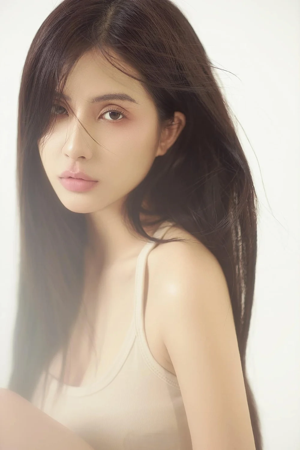 Góp mặt trong nhiều tác phẩm là Thiên An diễn viên