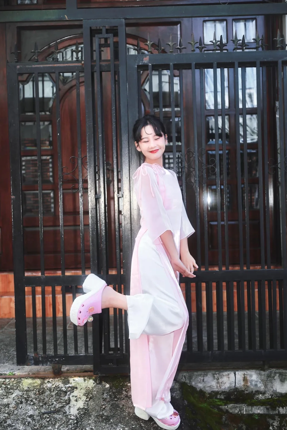 Fan gọi thân mật là Pu Thu Hà Ceri