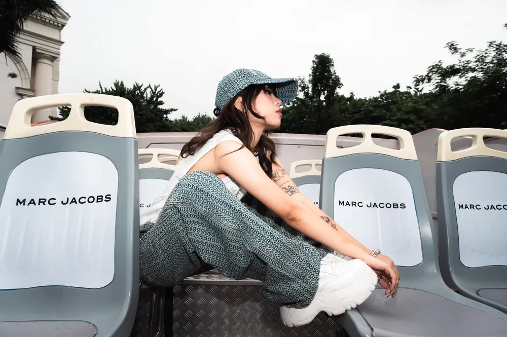 Hát theo giai điệu cực chill Tlinh karaoke