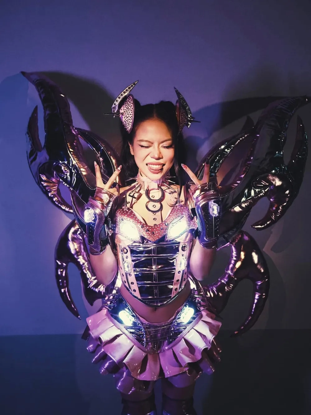 Góc nhìn mới từ Tlinh lyrics