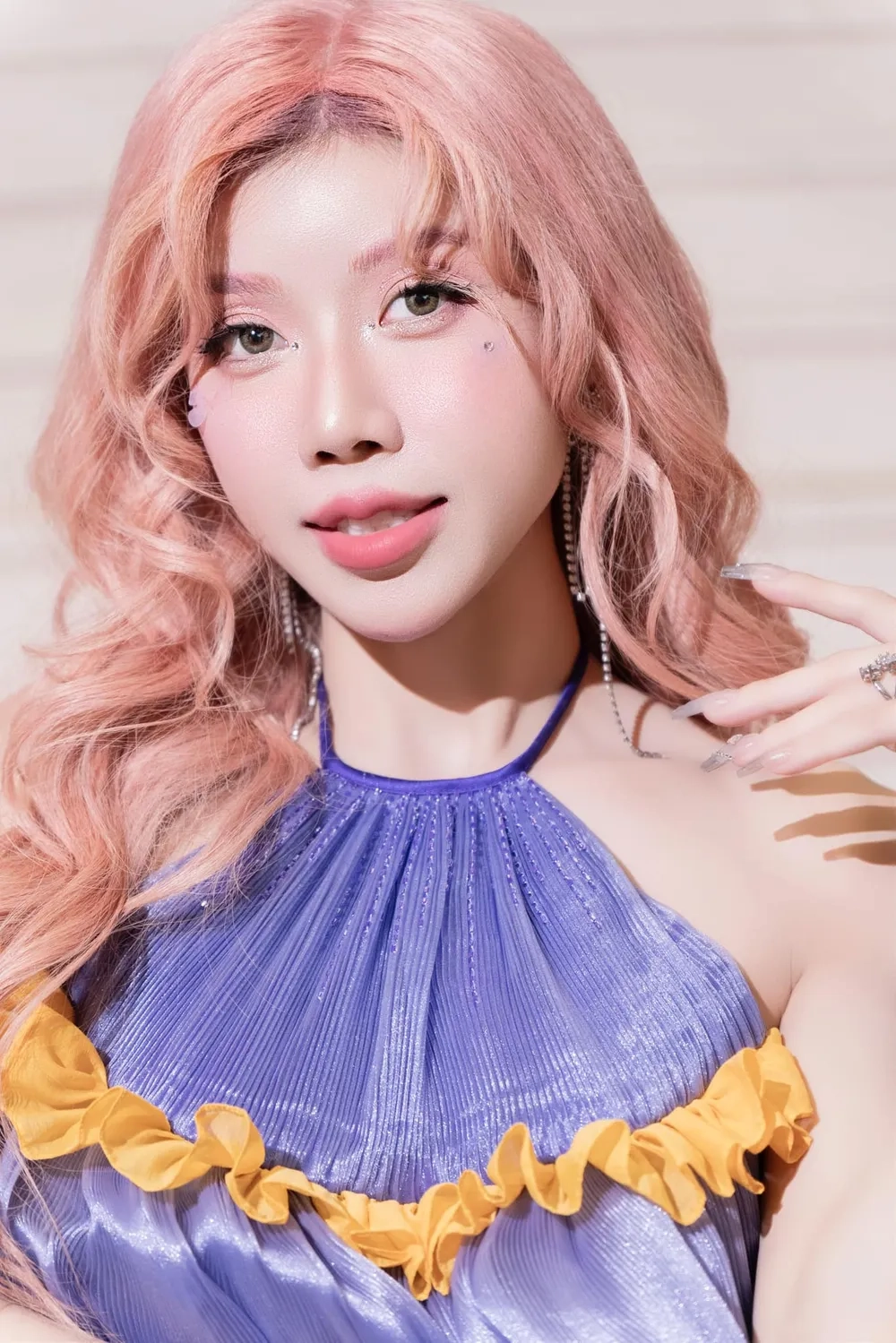 Thông tin đầy đủ về Trang Pháp ngày sinh