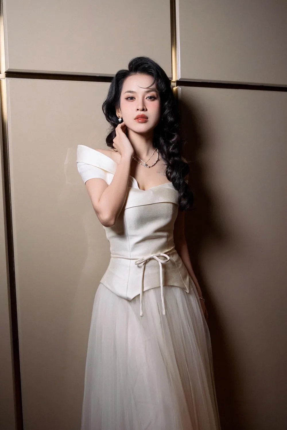 Fan bất ngờ khi biết Lê Tú Vi sinh năm bao nhiêu