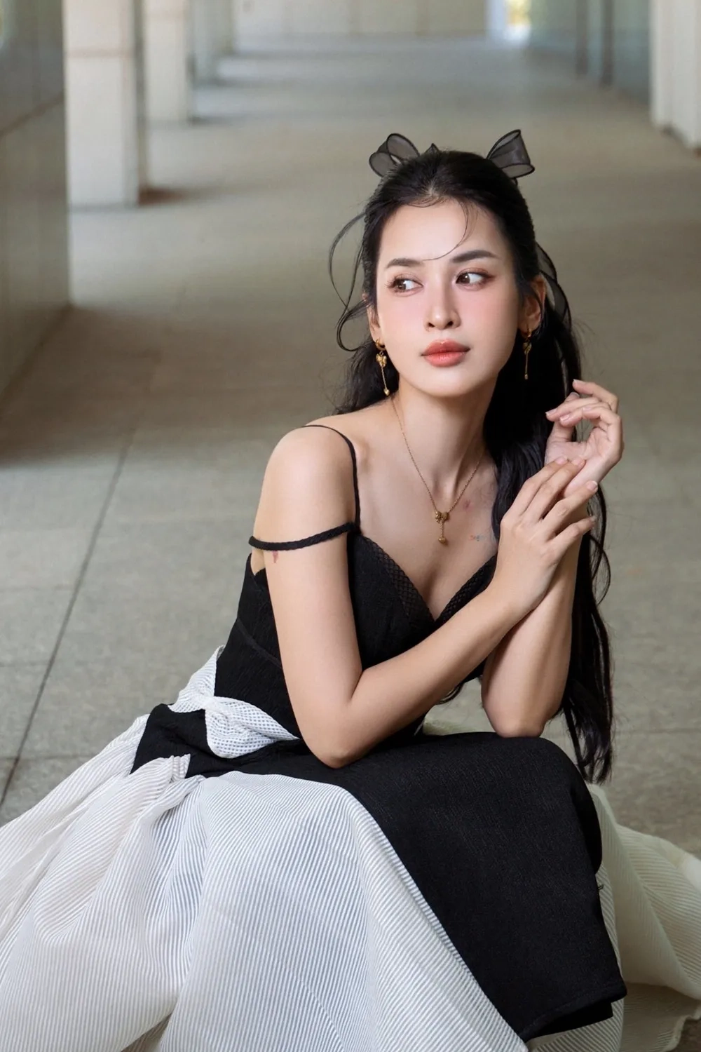 Hình ảnh dịu dàng quen thuộc của Tú Vi chị đẹp