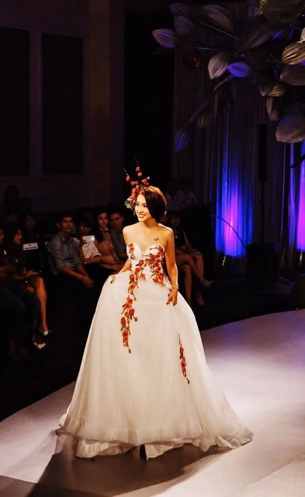 Tổng hợp những lần Vân Hugo quảng cáo gây tranh cãi