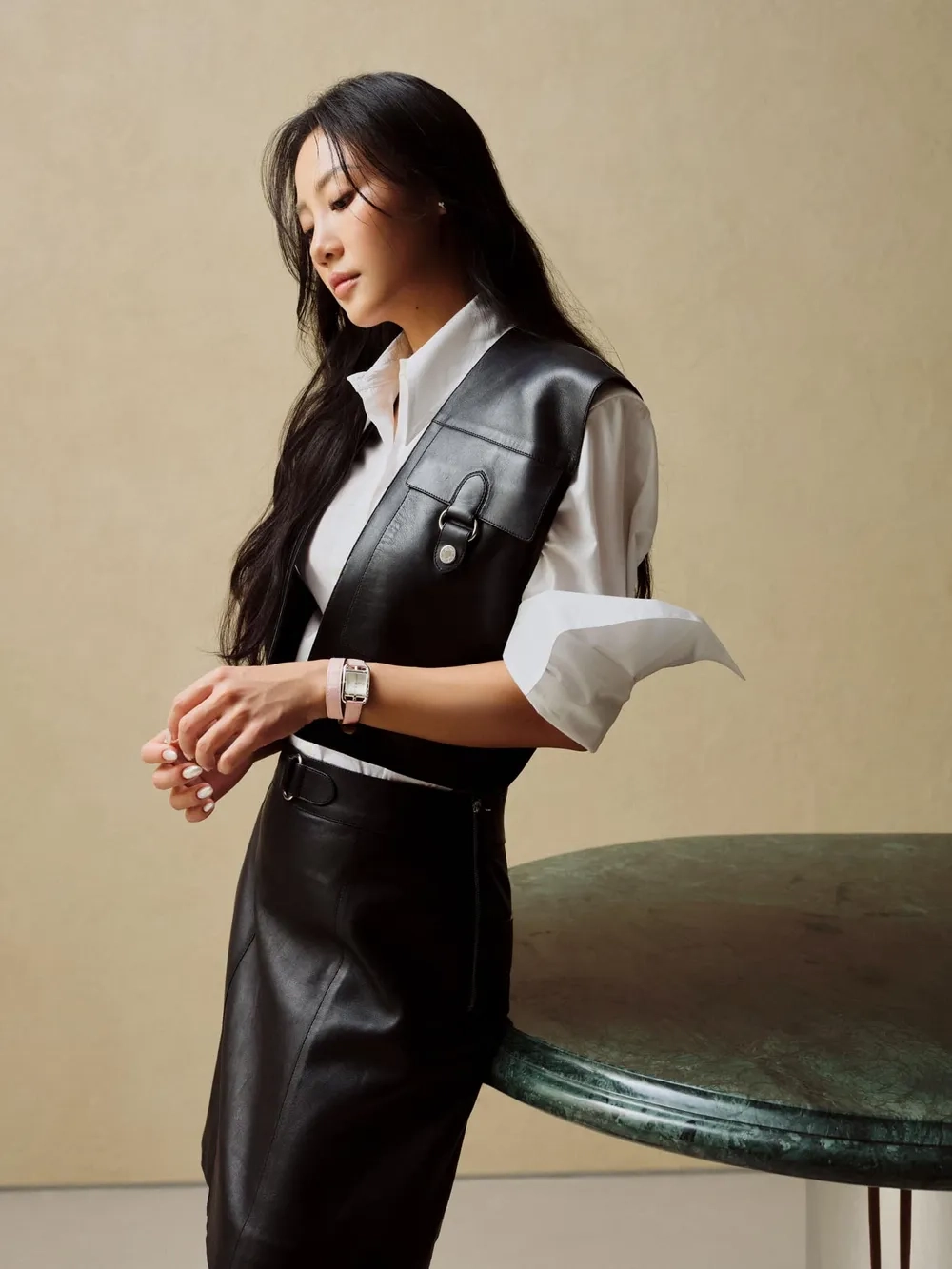 Mùa mưa thêm lãng mạn với Mưa tháng sáu Văn Mai Hương