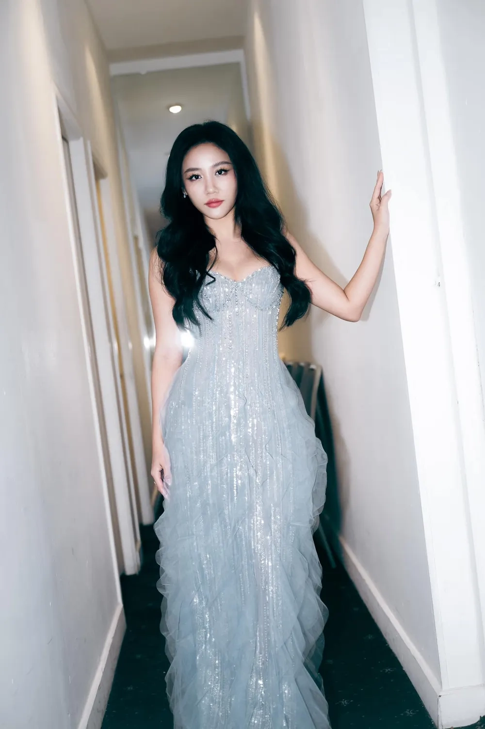 Bất ngờ khả năng Văn Mai Hương hát tiếng Anh