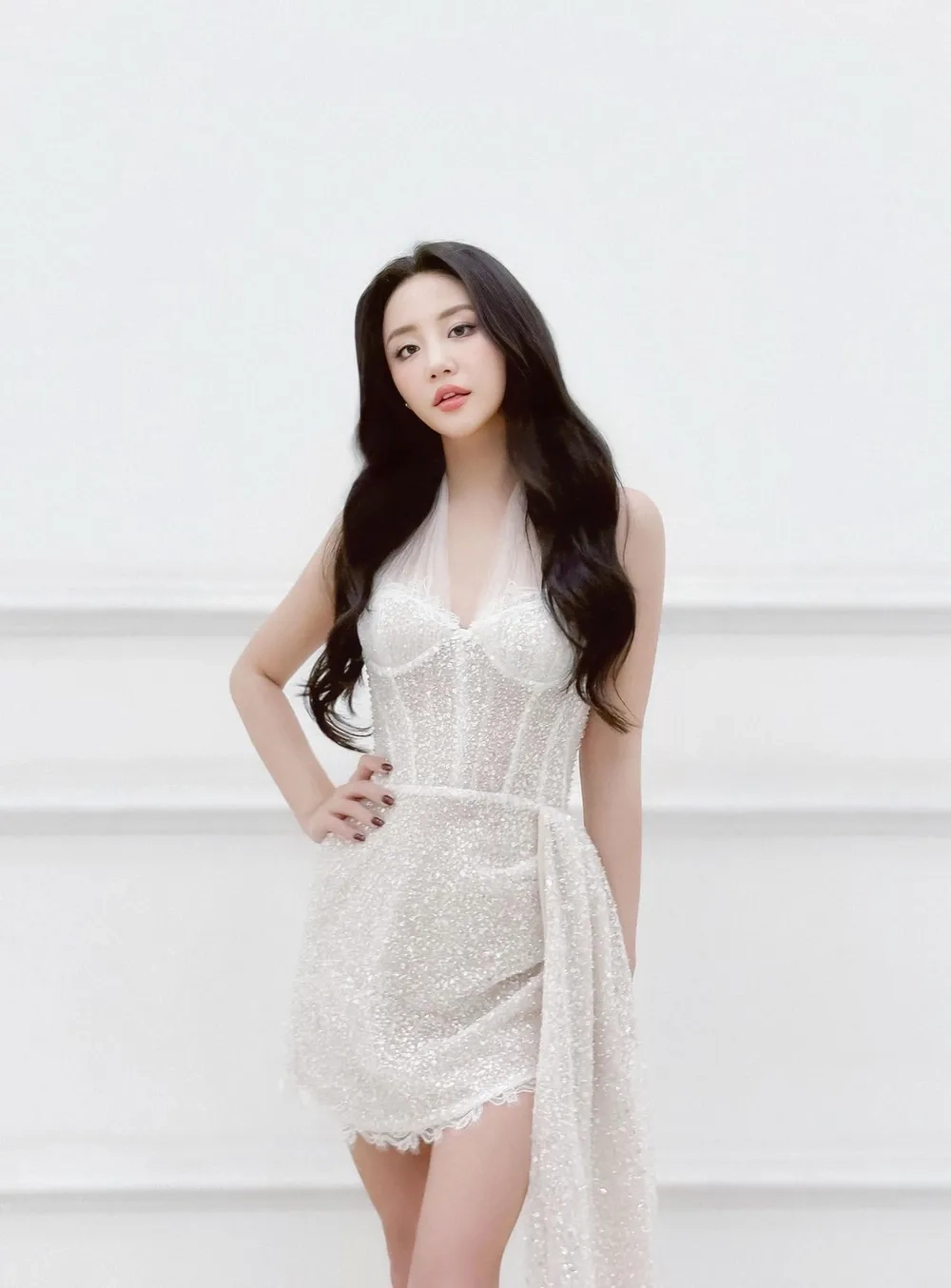 Hé lộ tuổi thật của Văn Mai Hương sinh năm