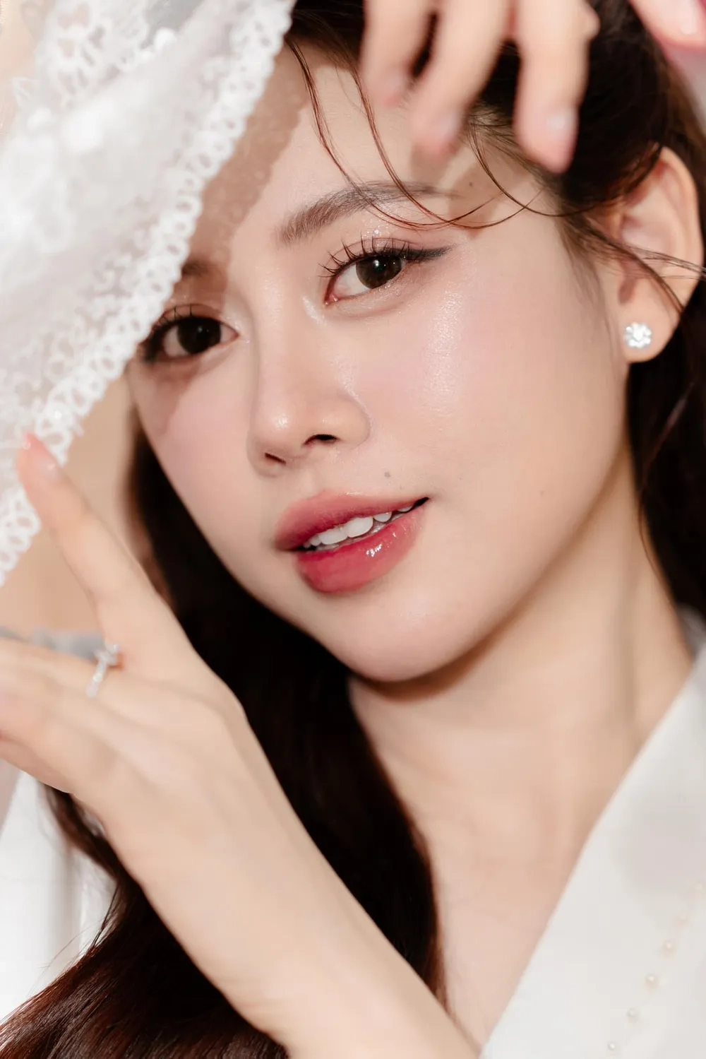 Nhầm lẫn tên thật Nguyễn Việt Phương Thoa là ai