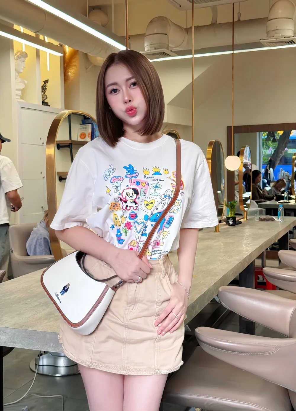 Gây bão mạng nhờ series Việt Phương Thoa TikTok