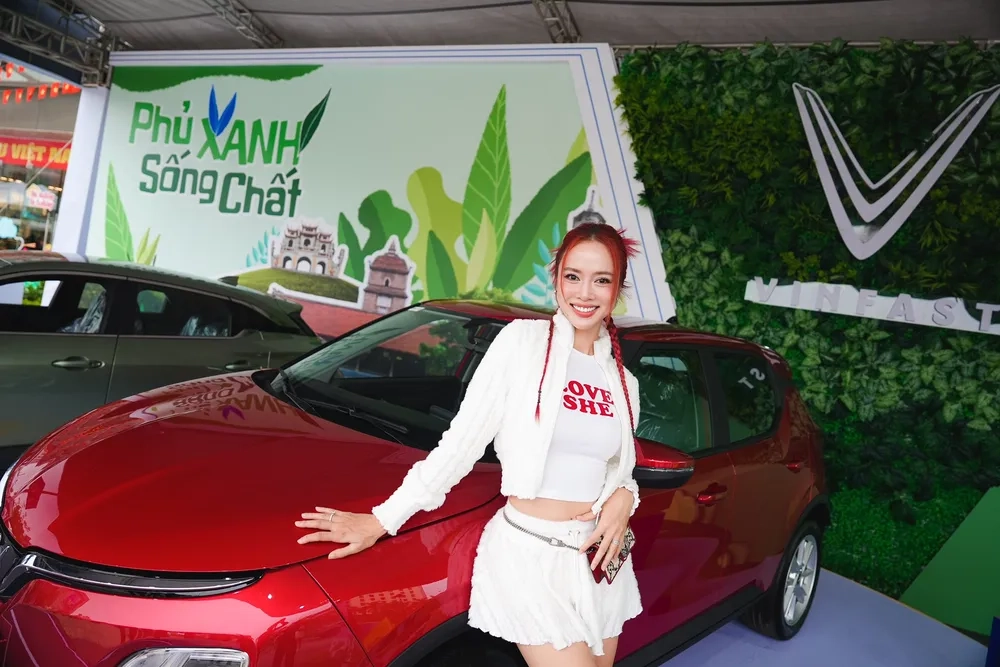 Nhiều người quan tâm Vũ Ngọc Anh chiều cao