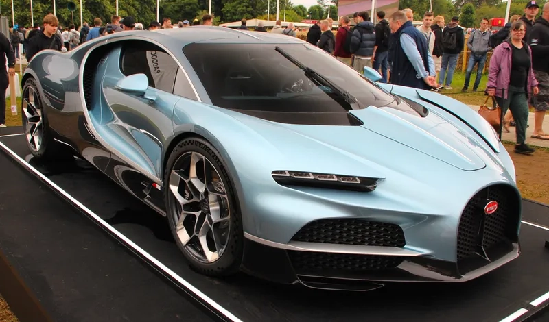 Vẻ đẹp Bugatti Tourbillon gắn liền bugatti jacob & co