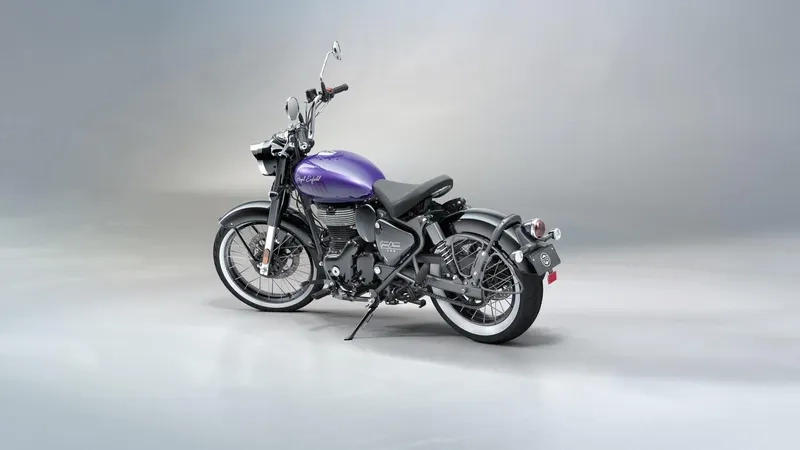 Cận cảnh Goan Classic 350 2026 vừa trình làng tại Việt Nam