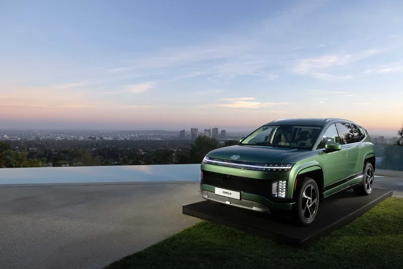 So sánh Hyundai Ioniq 9 với Kia EV9 về thiết kế và tiện nghi