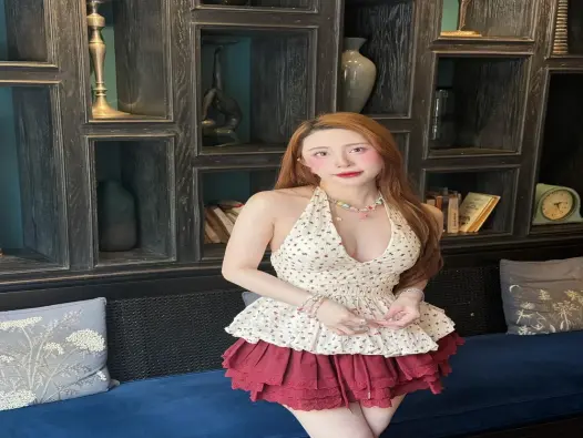 Ngắm nhìn loạt ảnh Quỳnh Nga đẹp rạng rỡ cuốn hút nhất