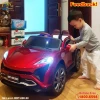 Khám phá thế giới cửa hàng xe điện trẻ em: Hướng dẫn chọn xe ưng ý