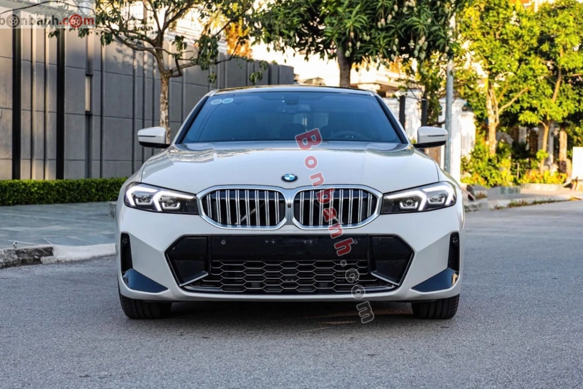 BMW 320i Cũ: Hướng Dẫn Chi Tiết Chọn Mua Xe Năm 2026