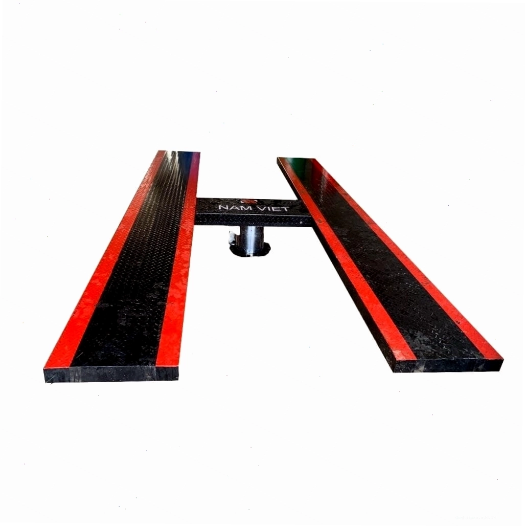 Bàn nâng xe máy 1 trụ cho tiệm rửa xe
