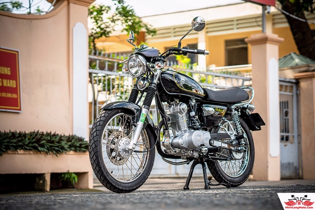 Bánh trước xe SYM Husky 125 với phanh đĩa và mâm xe thể thao