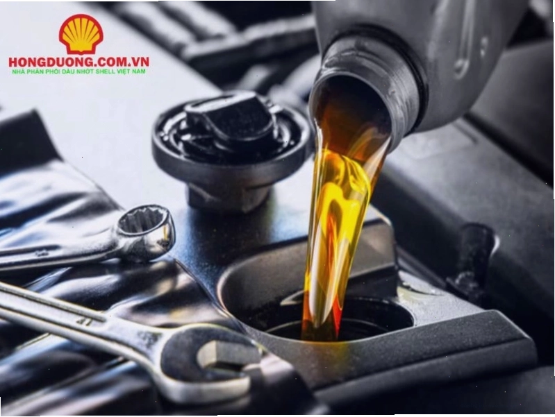 Các loại dầu động cơ và nhớt công nghiệp khác nhau