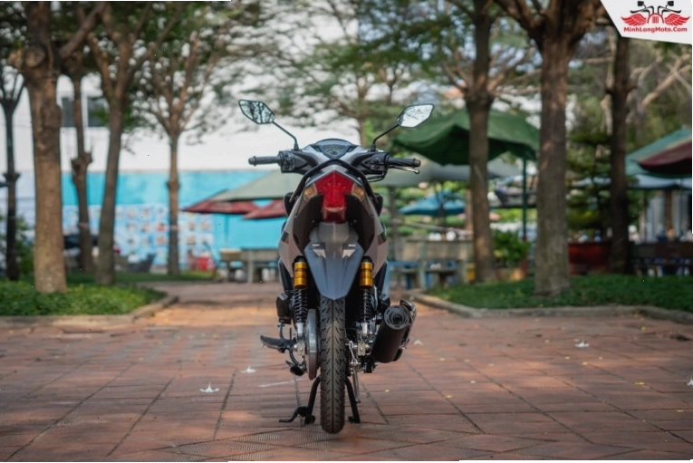 Cận cảnh bảng đồng hồ trên Yamaha Jupiter Fi