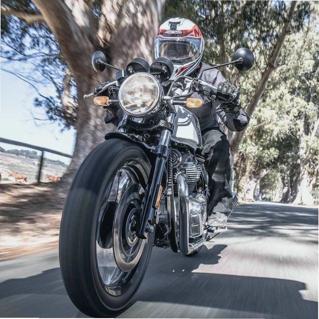 Cận cảnh động cơ Royal Enfield 650cc