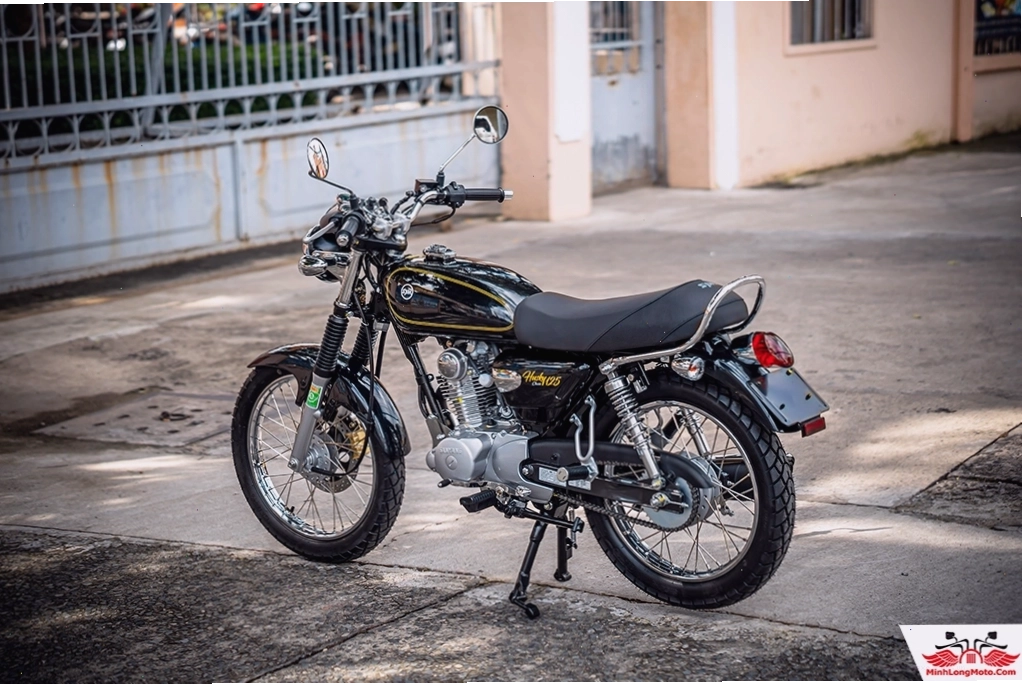 Cận cảnh động cơ xe SYM Husky 125