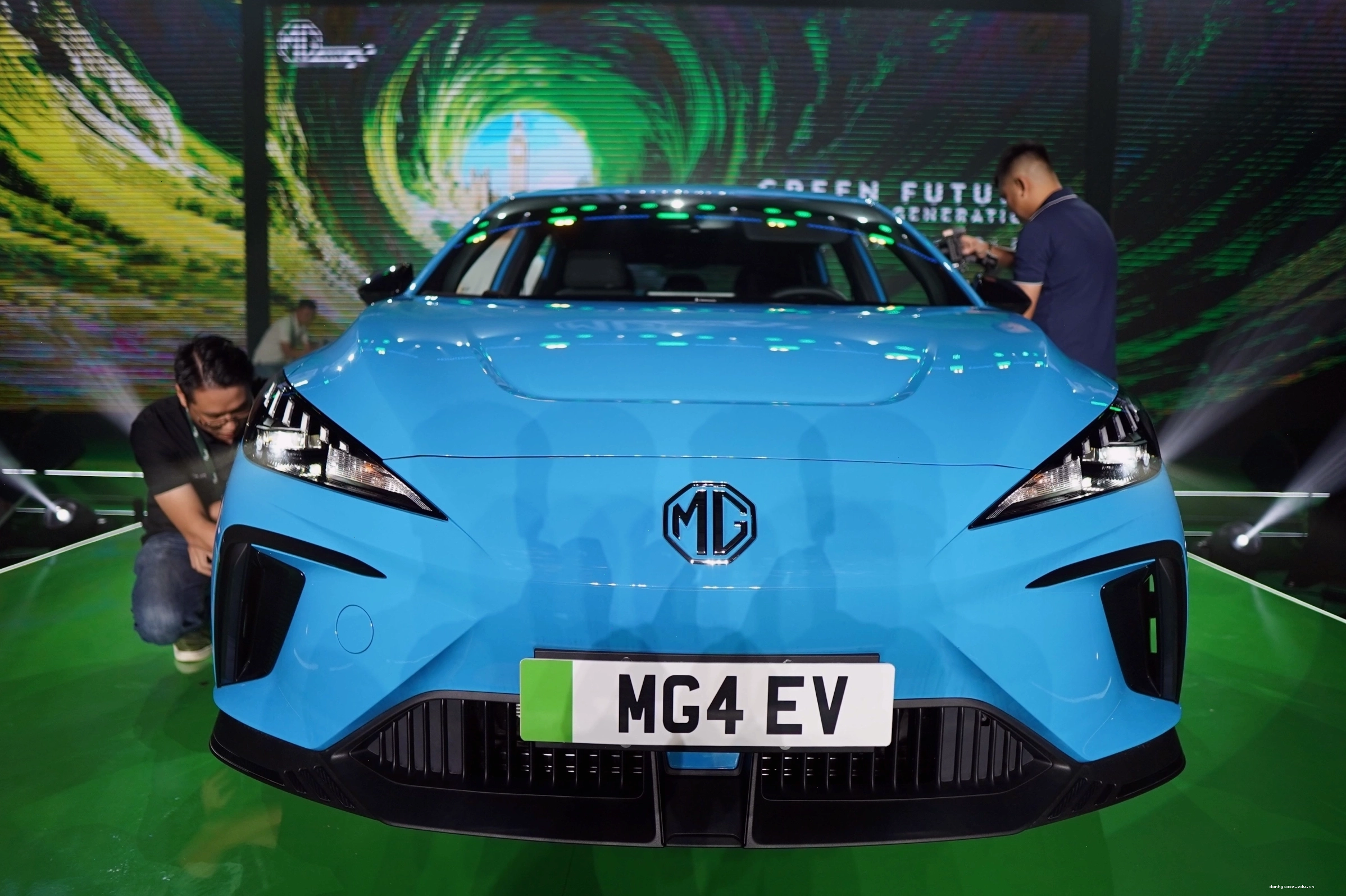 Cận cảnh MG4 EV