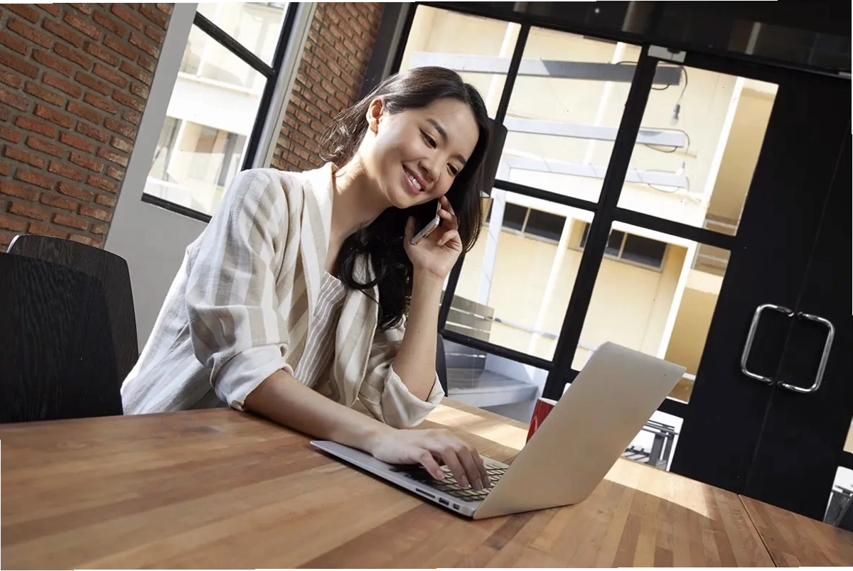 Cặp đôi tuổi Tân Dậu và Quý Hợi đang hạnh phúc bên nhau