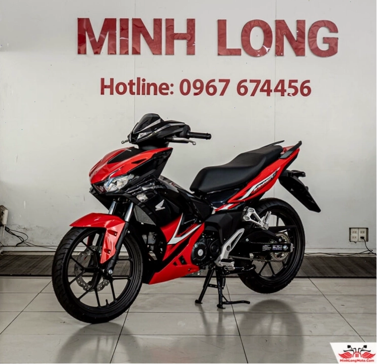 Chi tiết cụm đèn pha LED trên Honda Winner V3