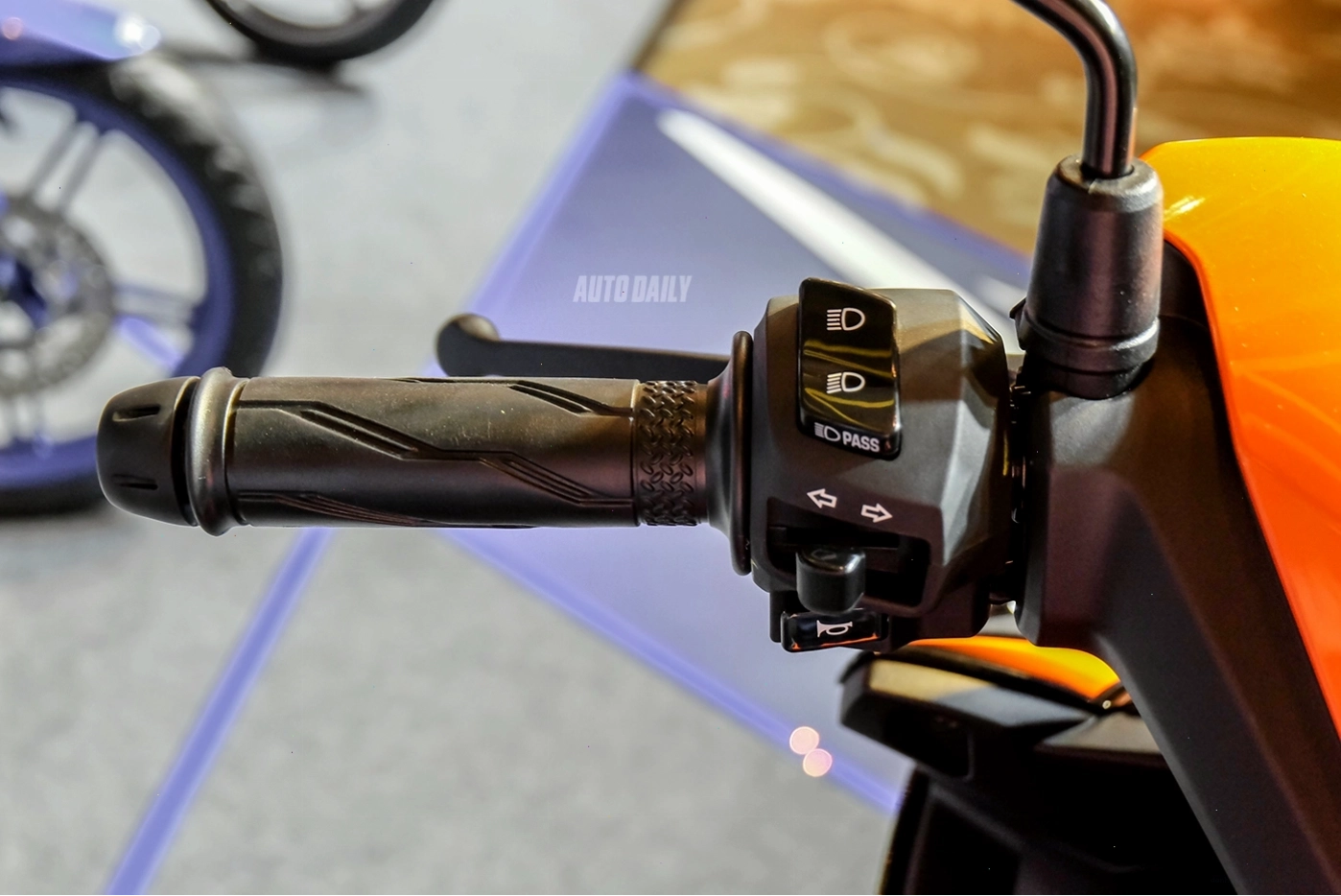 Chi tiết đầu xe Exciter 150 2019