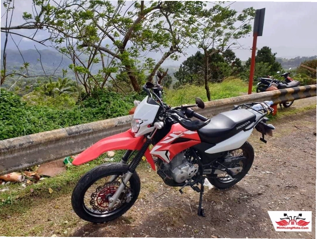Chi tiết hệ thống treo của xe cào cào Honda XR150